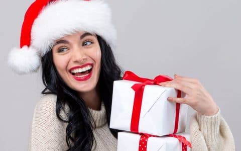 Dental Products Might Be the Best Christmas Gifts For the People on Your List