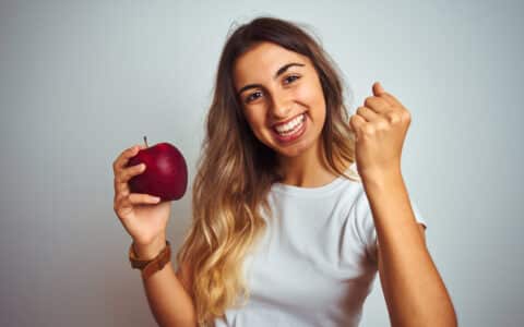 Hey Teens! Now is the Time to Establish a Healthy Diet for Healthy Teeth!
