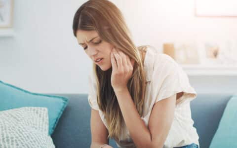 Treating Teeth Sensitivity with Dr. Evanson